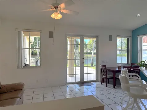 853 Sand Creek Circle Weston FL 33327
