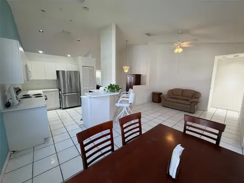 853 Sand Creek Circle Weston FL 33327