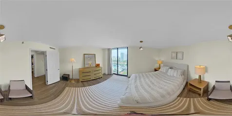 19667 Turnberry Way Miami FL 33180