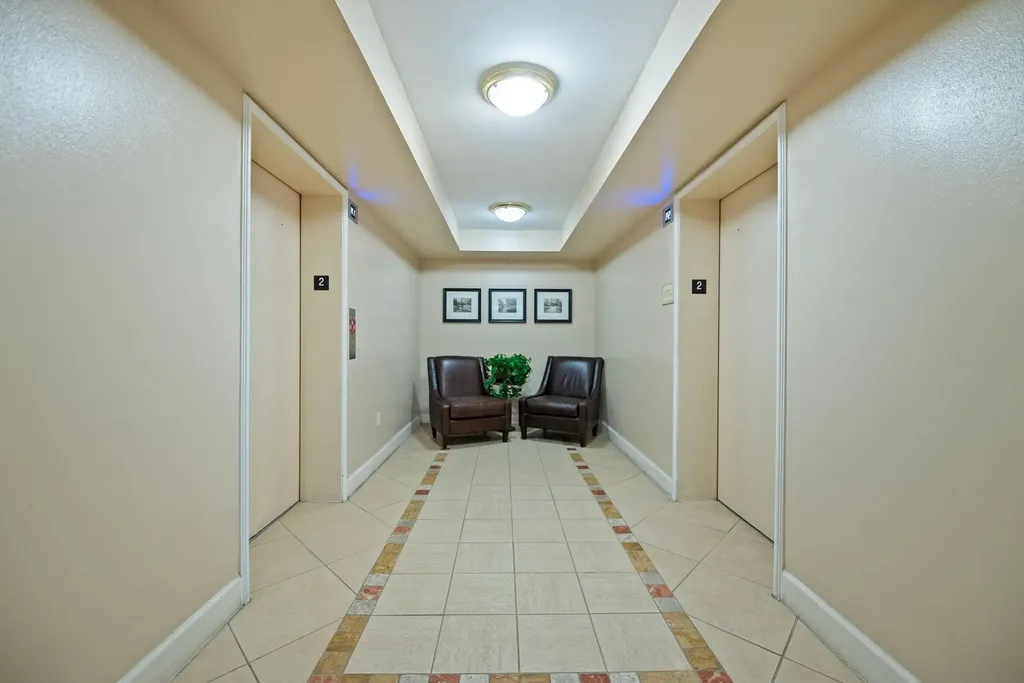 520 SE 5th Avenue Fort Lauderdale FL 33301