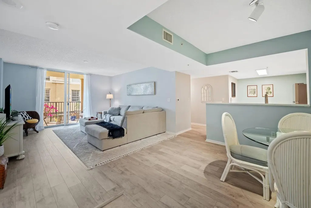 520 SE 5th Avenue Fort Lauderdale FL 33301