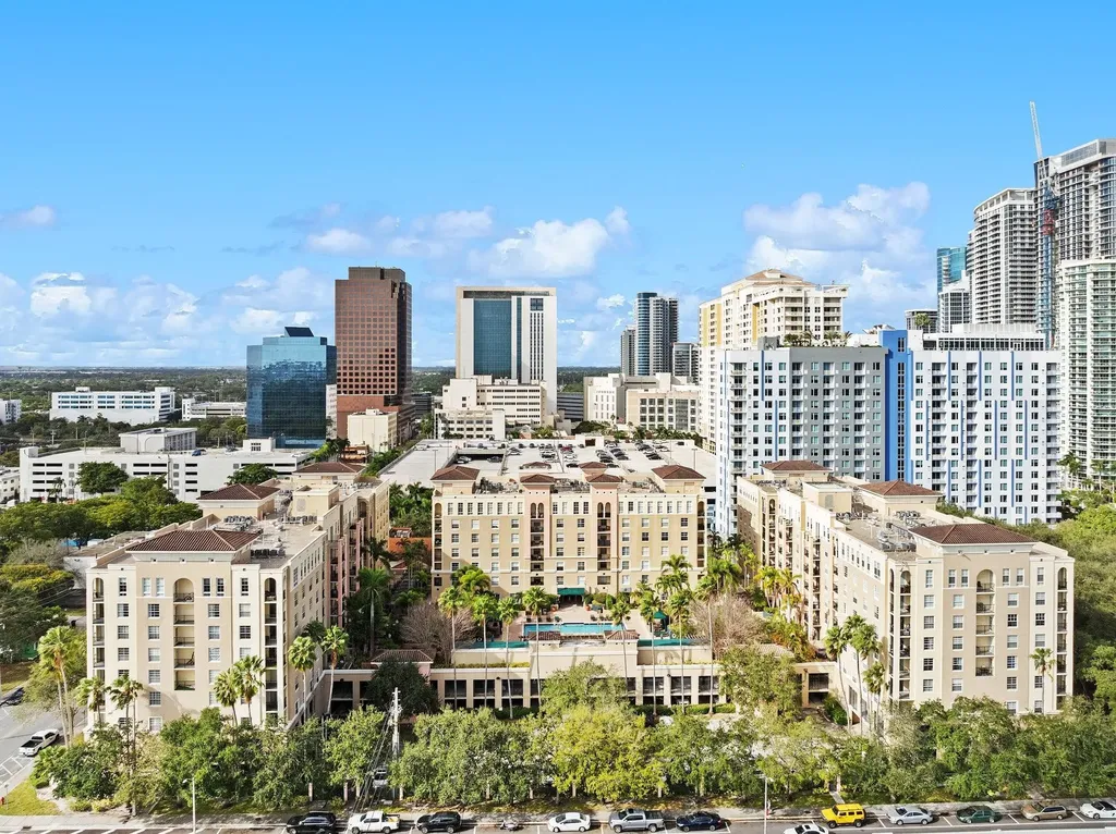 520 SE 5th Avenue Fort Lauderdale FL 33301