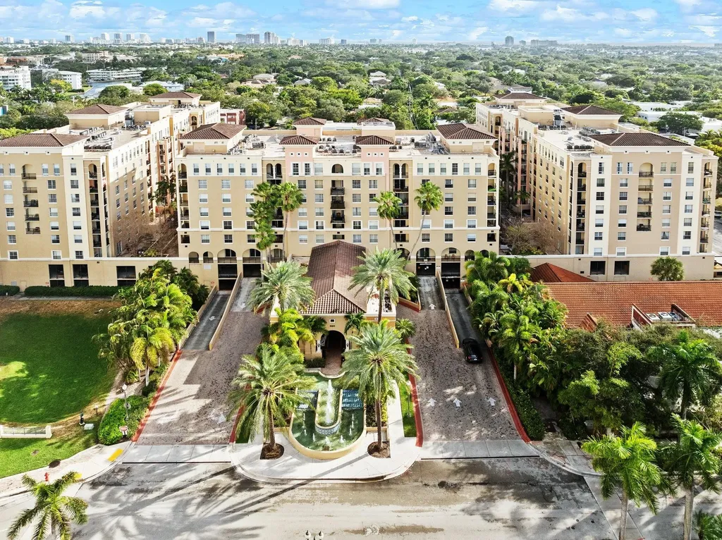 520 SE 5th Avenue Fort Lauderdale FL 33301