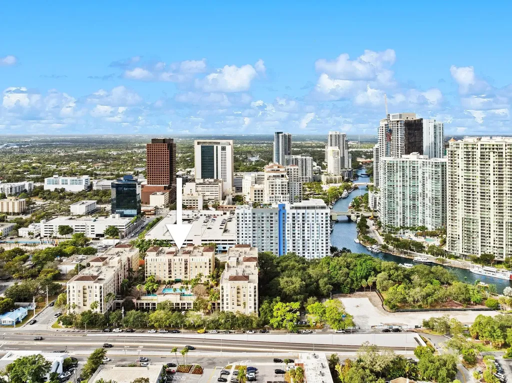 520 SE 5th Avenue Fort Lauderdale FL 33301