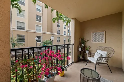 520 SE 5th Avenue Fort Lauderdale FL 33301
