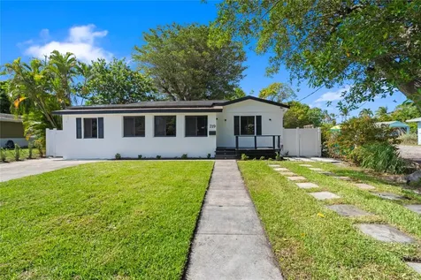 719 NE 36th Street Oakland Park FL 33334