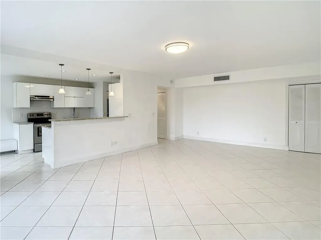 6342 Longboat Lane Boca Raton FL 33433