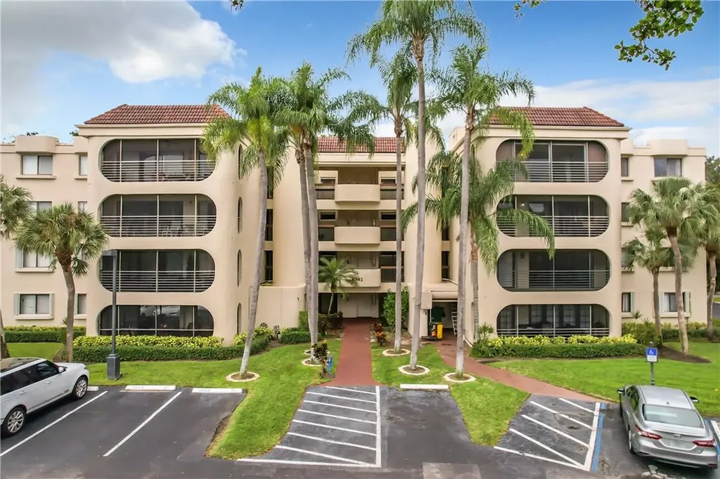 6342 Longboat Lane Boca Raton FL 33433