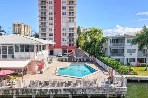 3161 S Ocean Drive Hallandale Beach FL 33009