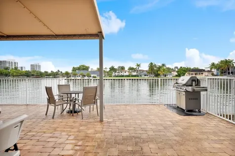 3161 S Ocean Drive Hallandale Beach FL 33009