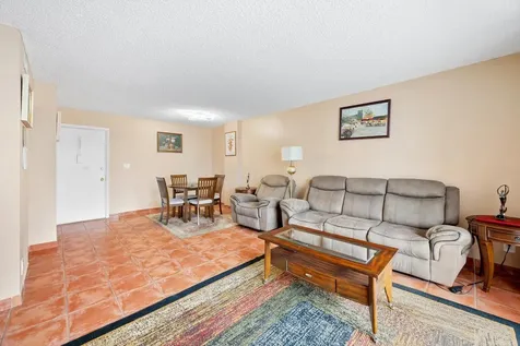 3161 S Ocean Drive Hallandale Beach FL 33009