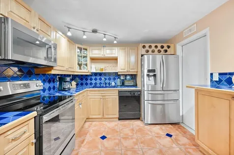 3161 S Ocean Drive Hallandale Beach FL 33009