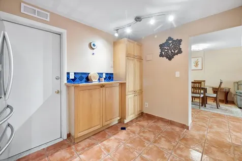 3161 S Ocean Drive Hallandale Beach FL 33009