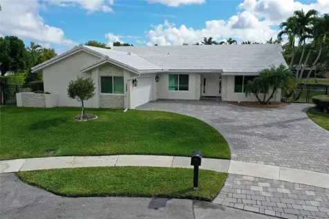 9800 NW 10th Court Plantation FL 33322
