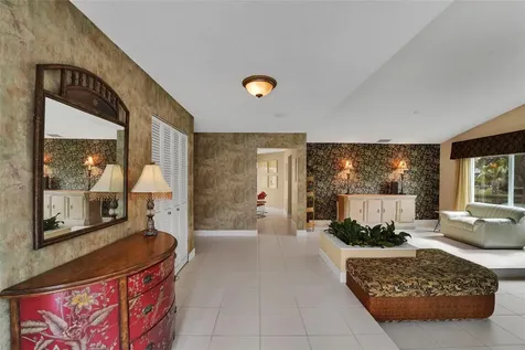 9800 NW 10th Court Plantation FL 33322