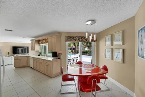 9800 NW 10th Court Plantation FL 33322