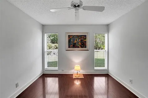 9800 NW 10th Court Plantation FL 33322