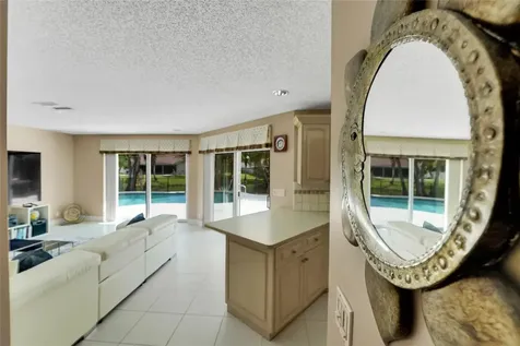 9800 NW 10th Court Plantation FL 33322