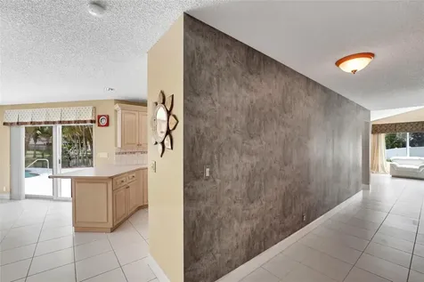 9800 NW 10th Court Plantation FL 33322