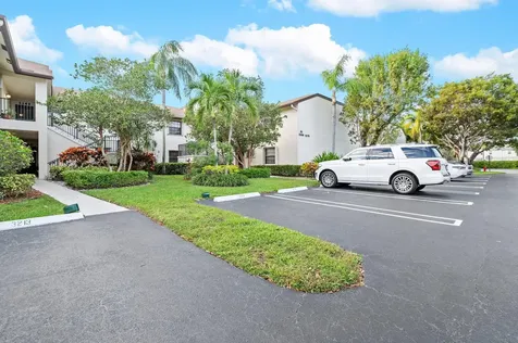 3258 Jog Park Drive Greenacres FL 33467