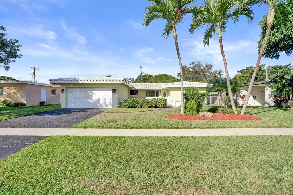 2241 NE 61st Court Fort Lauderdale FL 33308