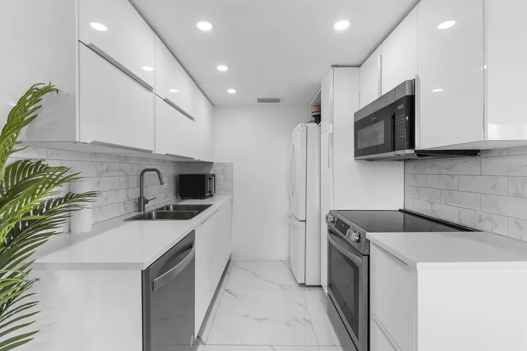 3028 Harwood D Deerfield Beach FL 33442