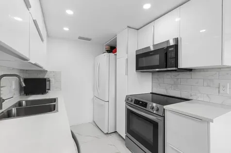 3028 Harwood D Deerfield Beach FL 33442