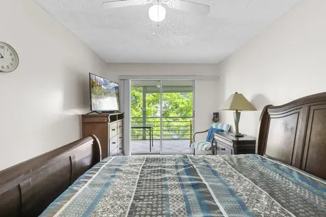 3028 Harwood D Deerfield Beach FL 33442