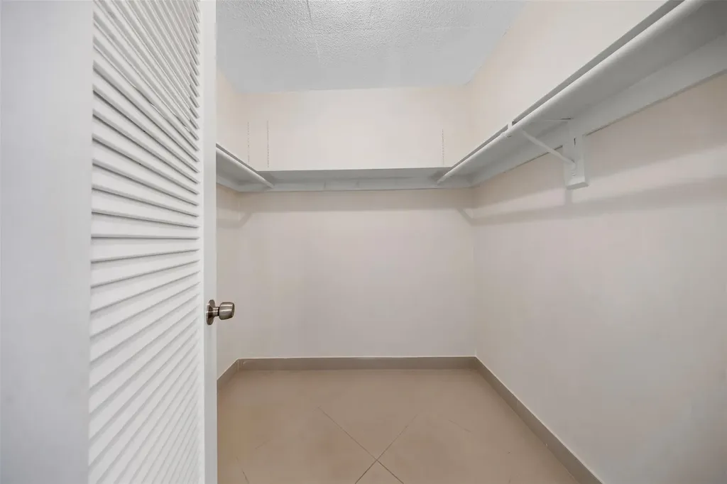 2850 N Palm Aire Drive Pompano Beach FL 33069