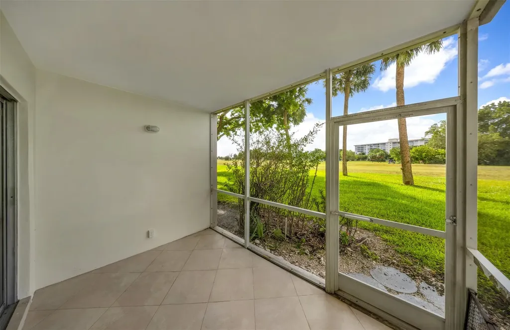 2850 N Palm Aire Drive Pompano Beach FL 33069