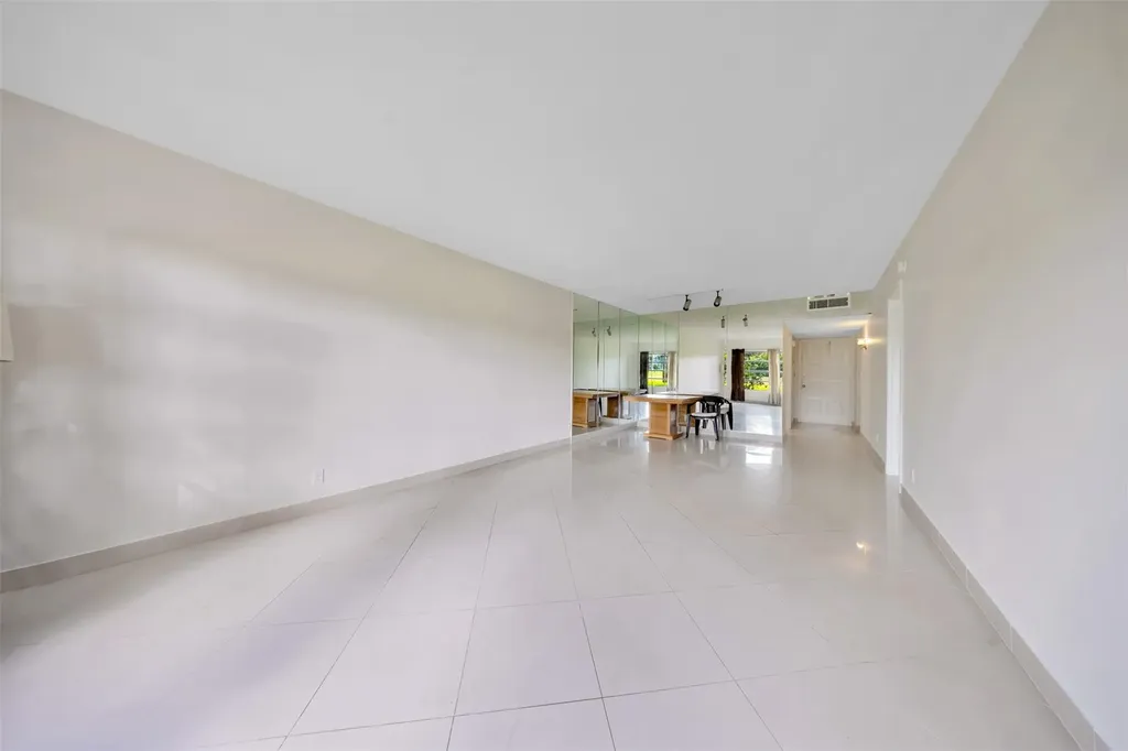 2850 N Palm Aire Drive Pompano Beach FL 33069