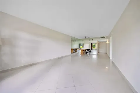 2850 N Palm Aire Drive Pompano Beach FL 33069