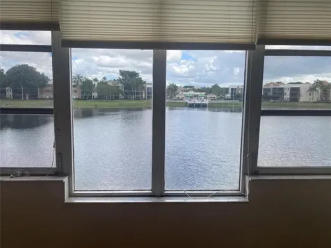 7280 S Devon Drive Tamarac FL 33321
