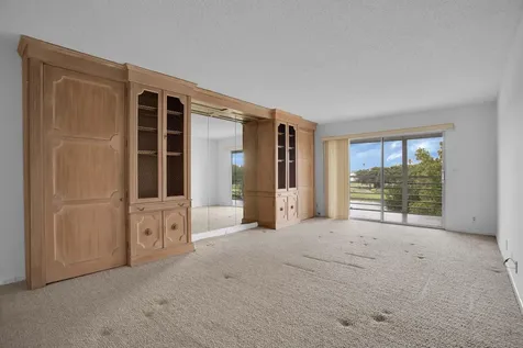 4402 Martinique Court Coconut Creek FL 33066