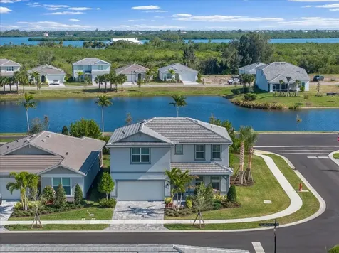 4597 Nautilus Circle Vero Beach FL 32967