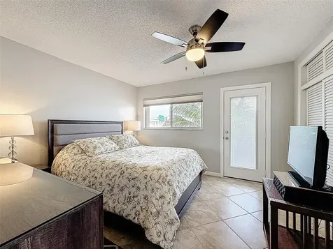 800 SW 11th Avenue Hallandale Beach FL 33009