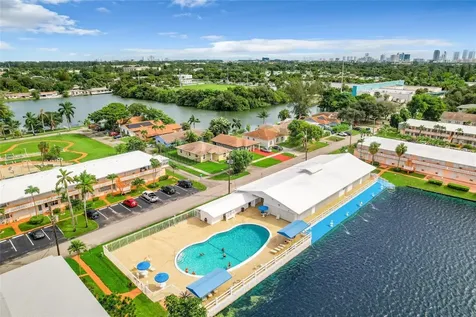 800 SW 11th Avenue Hallandale Beach FL 33009