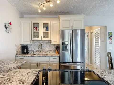 800 SW 11th Avenue Hallandale Beach FL 33009