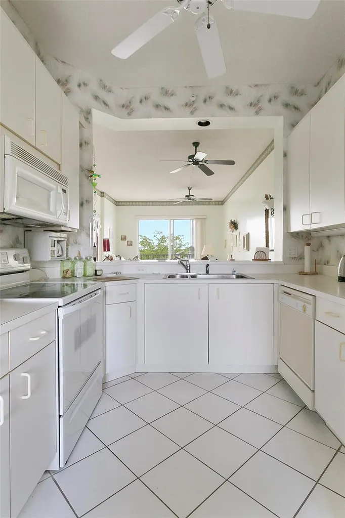 9551 Weldon Circle Fort Lauderdale FL 33321