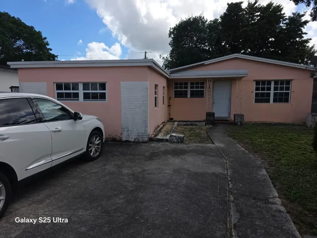 446 NW 119th Street Miami FL 33168