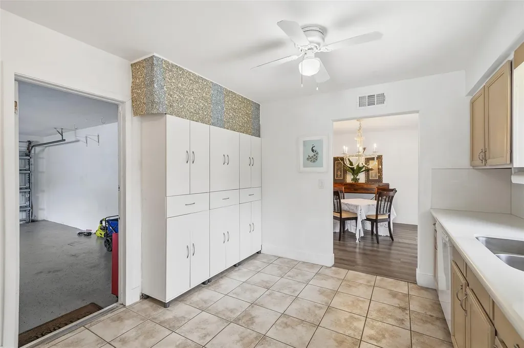 5651 NE 16th Avenue Fort Lauderdale FL 33334
