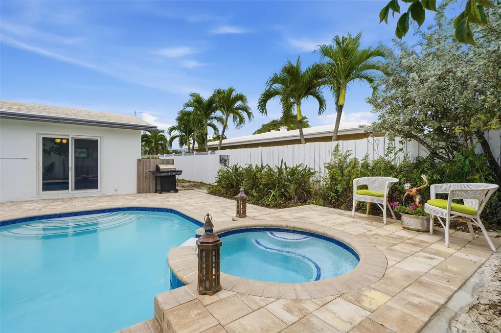 5651 NE 16th Avenue Fort Lauderdale FL 33334