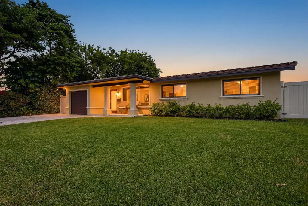 730 SE 3rd Terrace Pompano Beach FL 33060