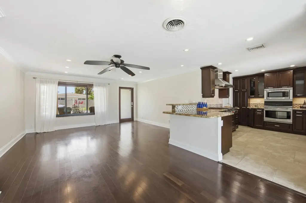 730 SE 3rd Terrace Pompano Beach FL 33060