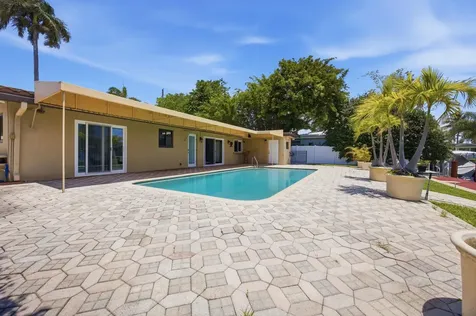 730 SE 3rd Terrace Pompano Beach FL 33060