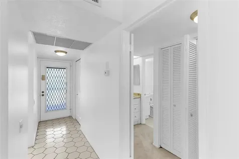 2701 Nassau Bend Coconut Creek FL 33066