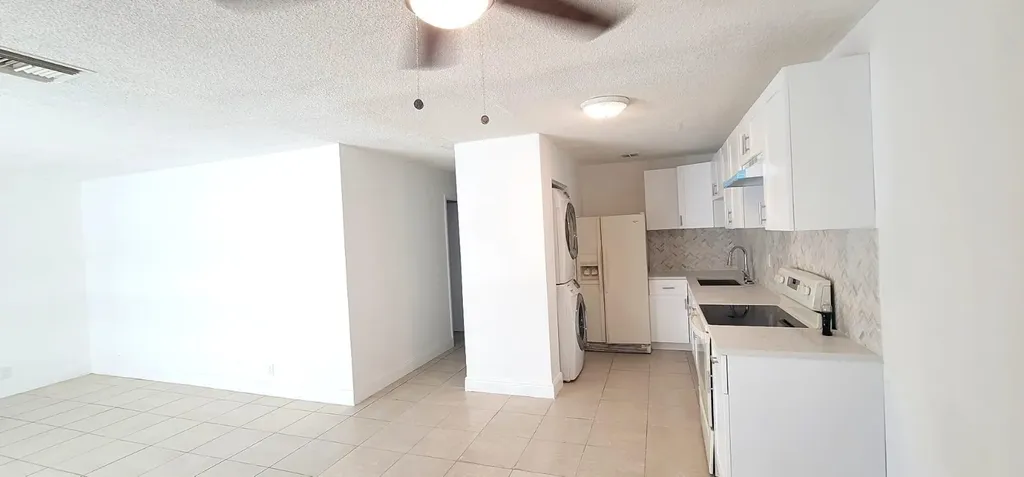 5814 NW 21st Street Fort Lauderdale FL 33313