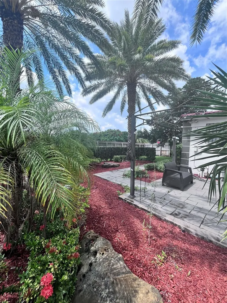 1425 S 25th Avenue Hollywood FL 33020