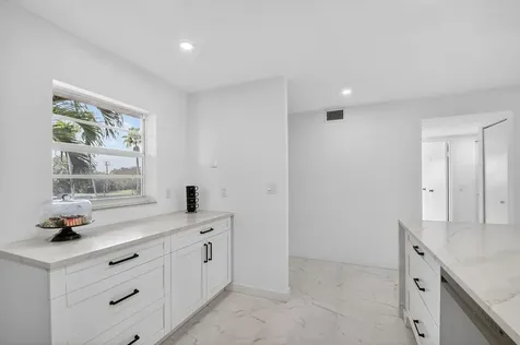 2300 NE 1st Lane Boynton Beach FL 33435