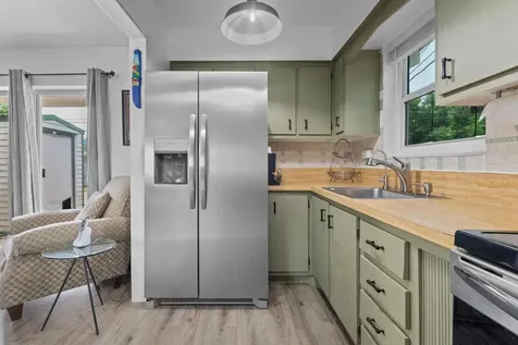 7160 Venetian Street Miramar FL 33023